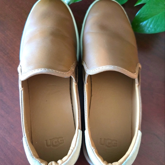 UGG Cas Leather Slip-On Sneaker in Chestnut - Picture 6 of 6